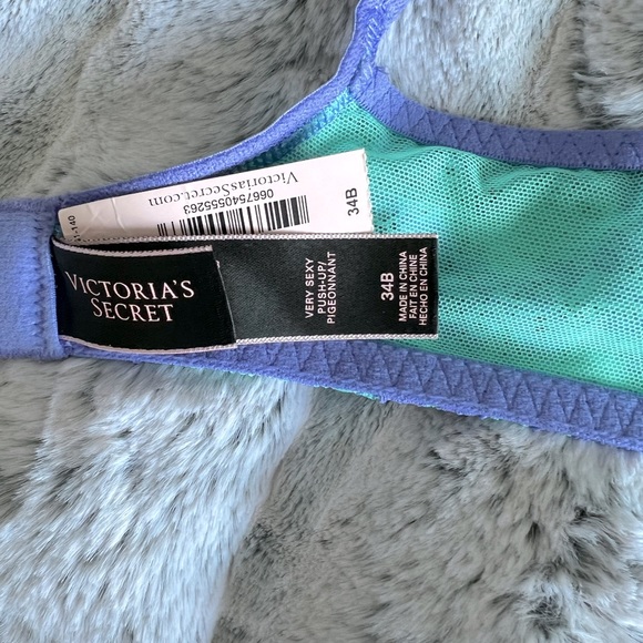 NWT NEW Victoria’s Secret Very Sexy Push Up Bra 34B AND Matching Panty! - Picture 4 of 6